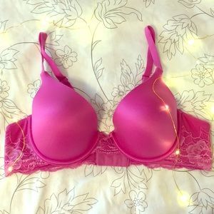 Super Comfy Magenta T-Shirt Bra